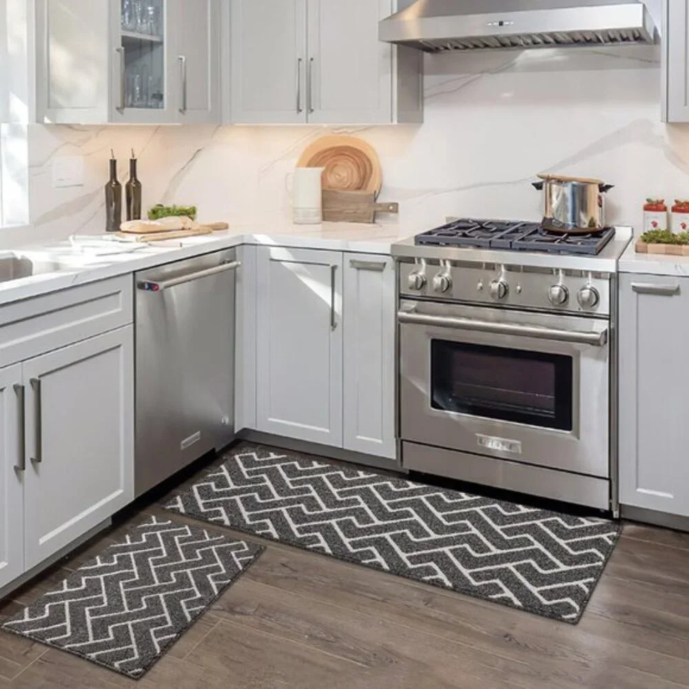 Non-Slip Kitchen Rug Set, 2-Piece Washable Absorbent Mats in Grey, Polypropylene
